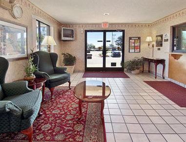 Super 8 By Wyndham Hotel Greenville