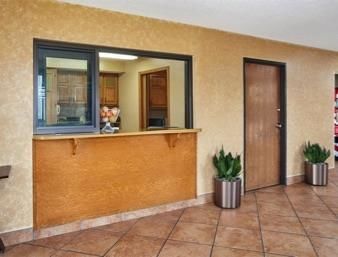 Super 8 By Wyndham * Greenville